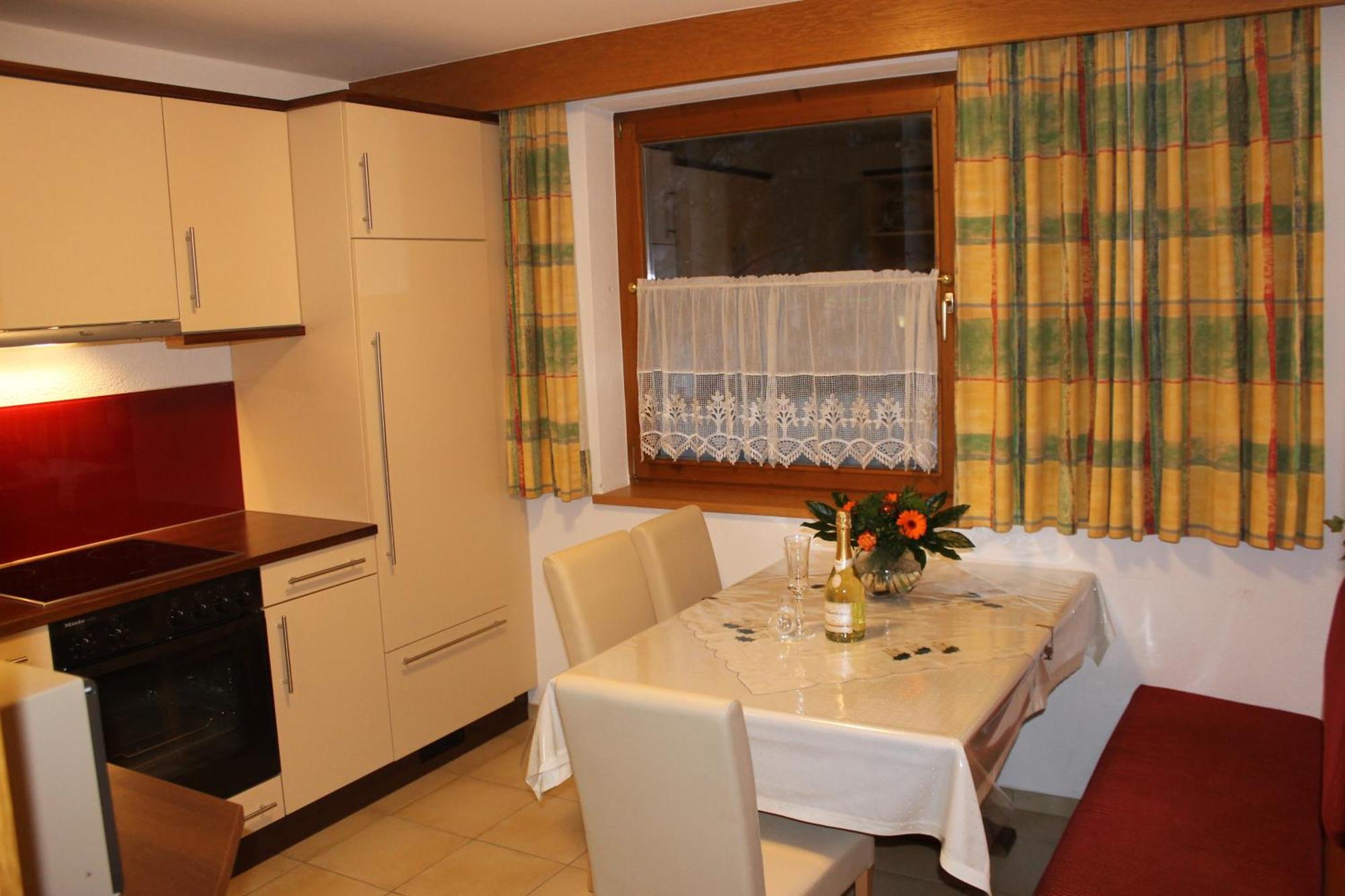 Appartements Zerzer Ried im Oberinntal Cameră foto