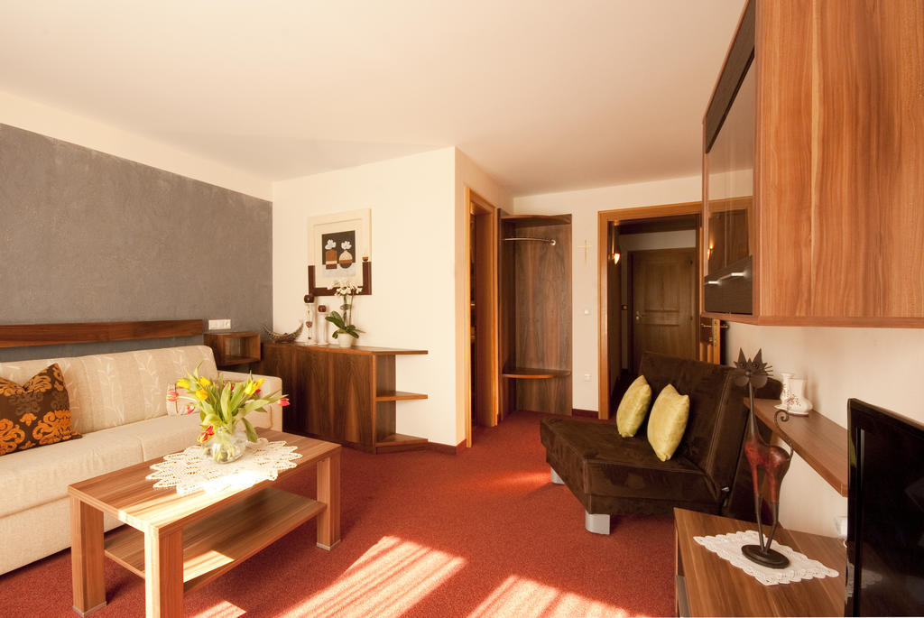 Appartements Zerzer Ried im Oberinntal Cameră foto