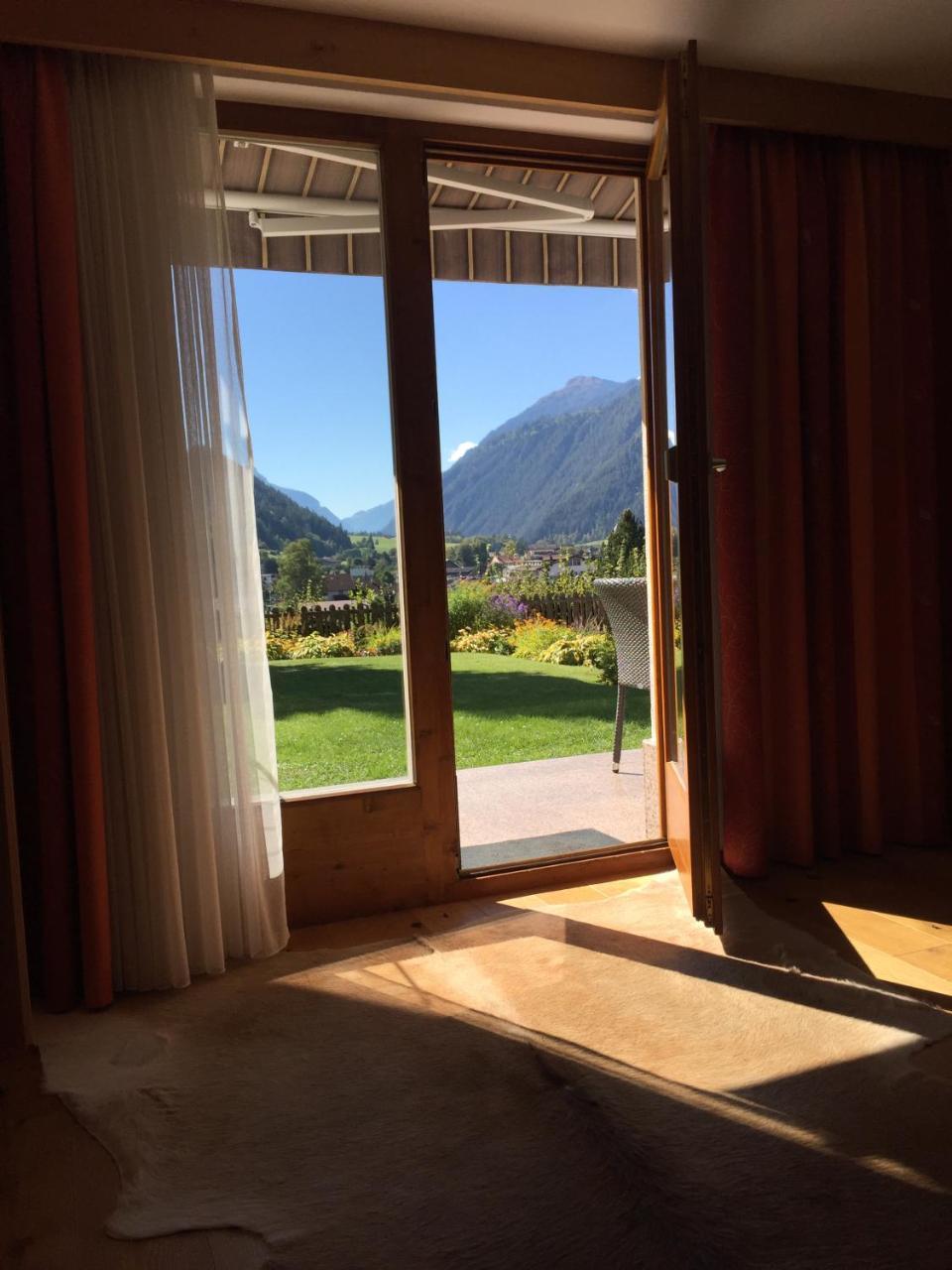 Appartements Zerzer Ried im Oberinntal Exterior foto